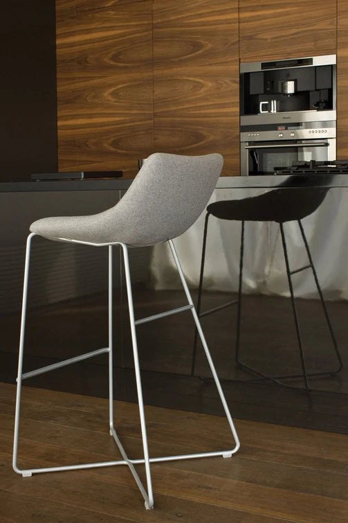 Mishell Footrest Xl Cross Base 8